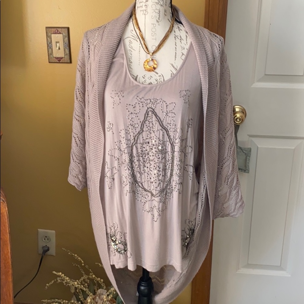 2 pc Studio Y Set